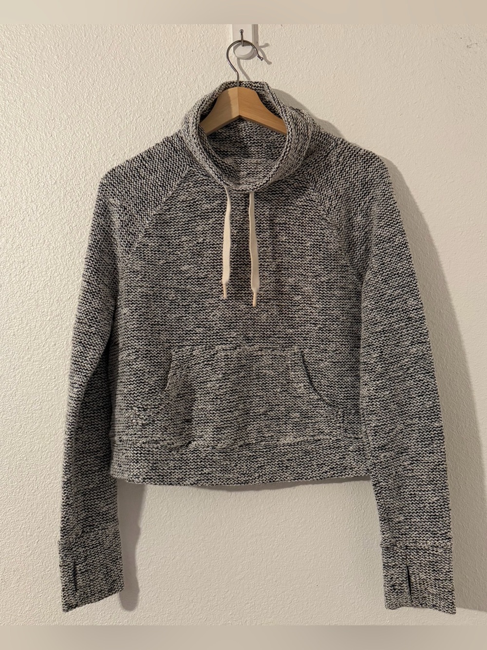 OFFLINE by Aerie Womens XS Marled Black White Cowl Neck Pullover Thumbholes